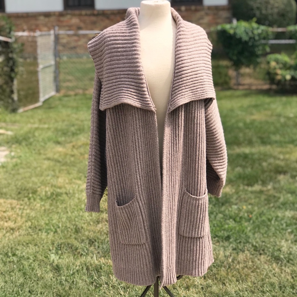 Vince Camuto Oversize Tan Shawl Collar Cardigan